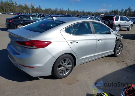2017 Hyundai Elantra Se z USA, uszkodzony, nr VIN KMHD84LF9HU384846